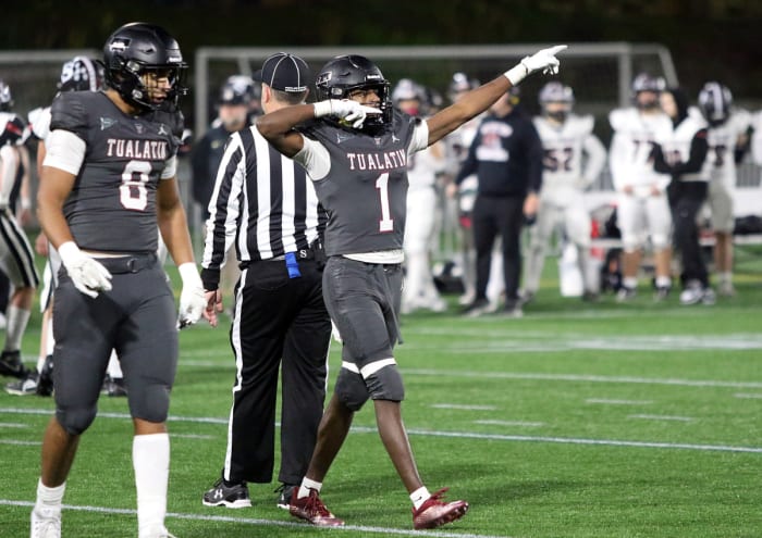 a Tualatin Sherwood 6A Oregon football semifinal November 17 2023 Dan Brood 19